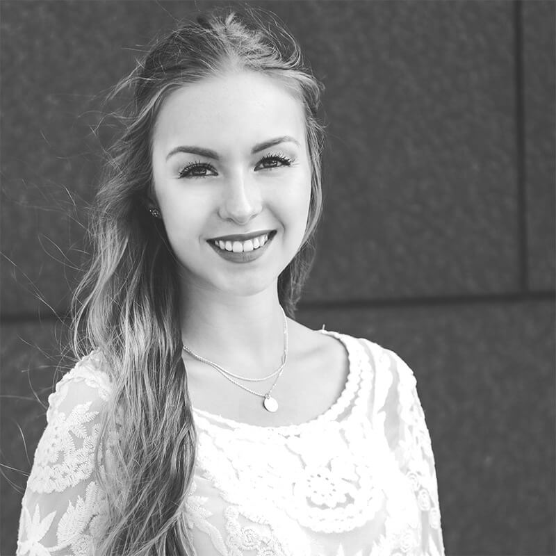 Über uns 8 Team Eva - Melina Davulcu - Verkaufsberaterin