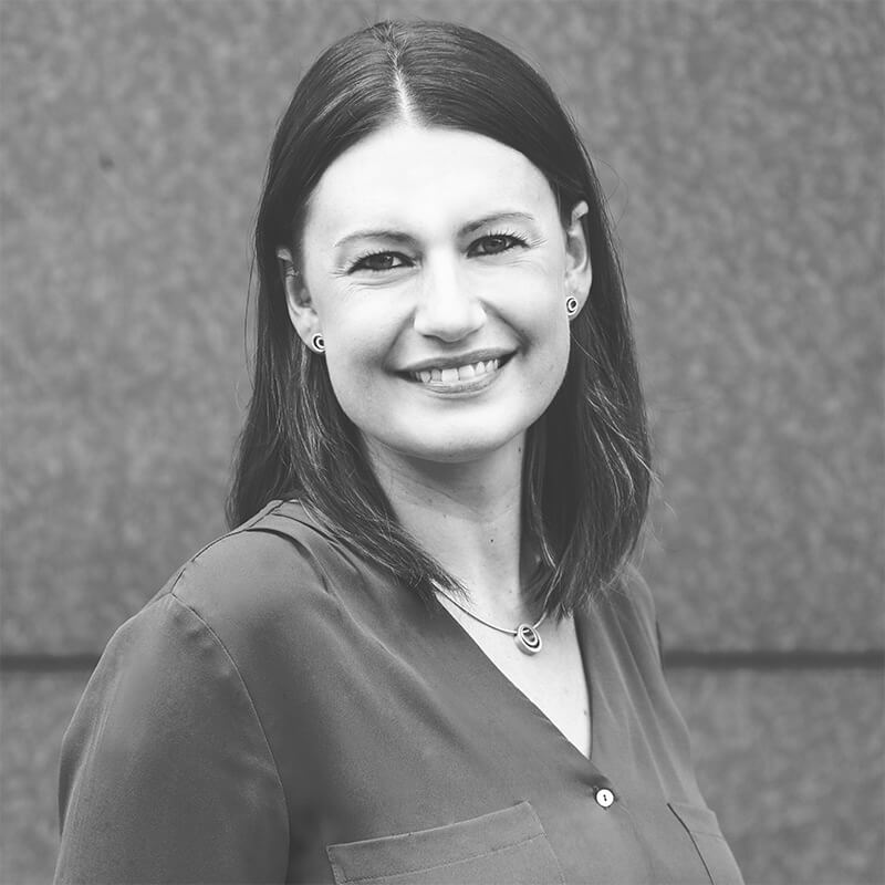 Über uns 10 Team Eva - Franziska Ötvös - Verkaufsberaterin
