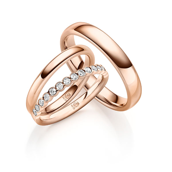 RUBIN Memoire Vorsteckring aus Rotgold 585, Modell RU-1689-4, mit insgesamt 0.280 Karat Diamanten (TW/SI). Erhältlich bei EVA Trauringwelten in Hagen.