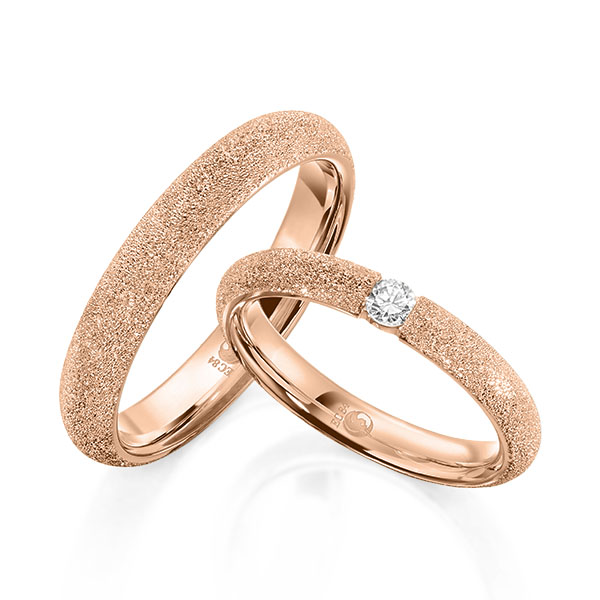 paar_trauringe_eheringe_rotgold_333_-_zus._0.100_ct_tw_si_-_ru-1610-4
